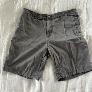 Tommy Bahama Men's Shorts Size 38